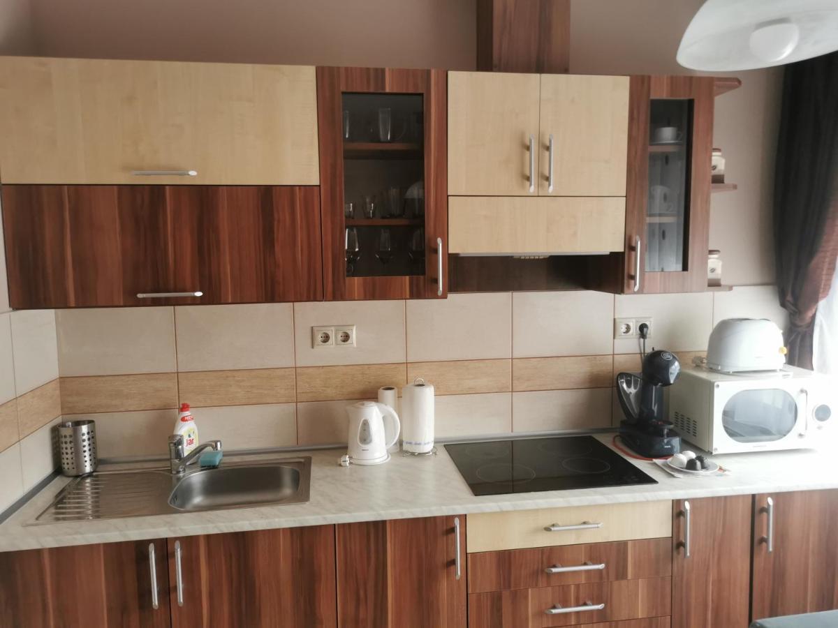 Szabo Apartman Sárvár Екстериор снимка